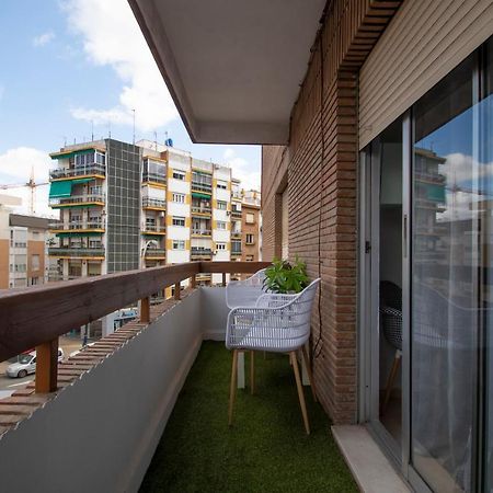 Luminoso Y Acoger Loft, Excelente Ubicacion Apartment Seville Exterior photo